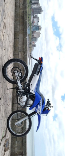 Yamaha Lander