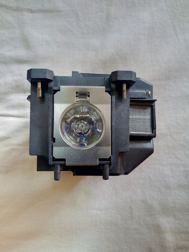 Imagen 1 de 3 de Lampara Elplp67 Proyector Epson