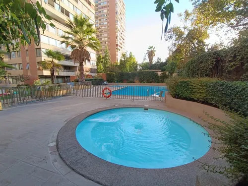 Oferta - Excelente Departamento Amoblado En Las Condes