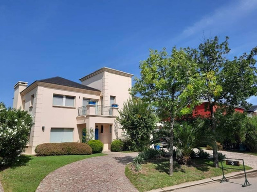 Imagen 5 de 30 de Casa En Venta En Barrio Septiembre Maroto Propiedades-