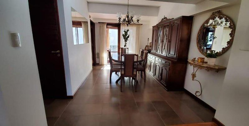 Piso 3 Ambientes En Arenales Y Roca