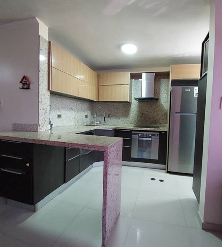 Imagen 6 de 17 de En Venta Apartamento Costa Guaica Ve03-0489
