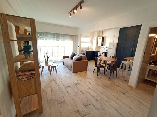 Imagen 2 de 5 de Departamento 1 Ambiente A La Calle Con Balcon En Venta En Mar Del Plata