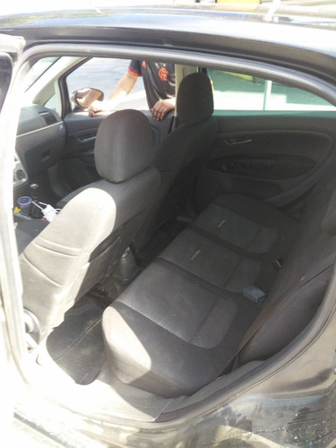 Fiat Punto 2009 1.4 Elx Flex 5p