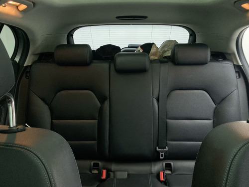 Imagen 22 de 25 de Mercedes Benz Gla 200 2020
