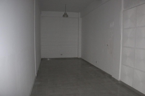 Imagen 11 de 13 de Virasoro 1100 - Alquiler Local Comercial 145 M2