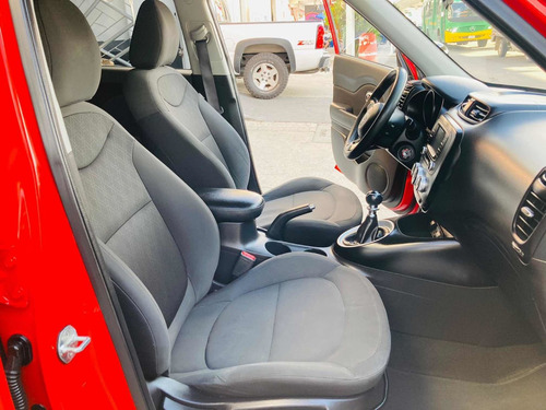 Imagen 11 de 15 de Kia Soul 1.6 Lx Mt 2019