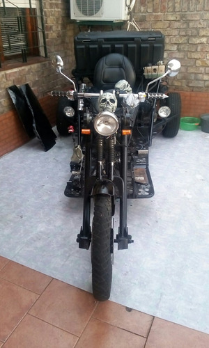 Imagen 2 de 9 de Calaveras Craneo Esqueleto Chopper Bobber Rat Custom