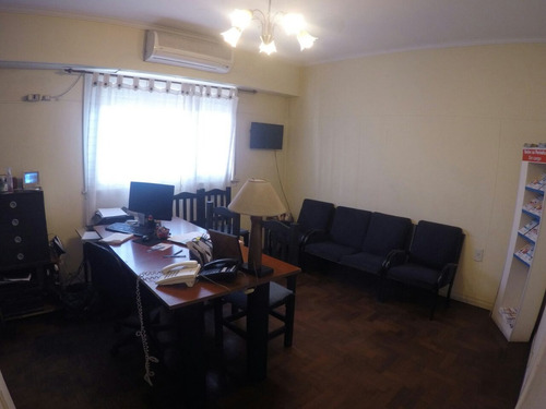 Excelente Piso En Quilmes Centro - Apto Comercio O Vivienda