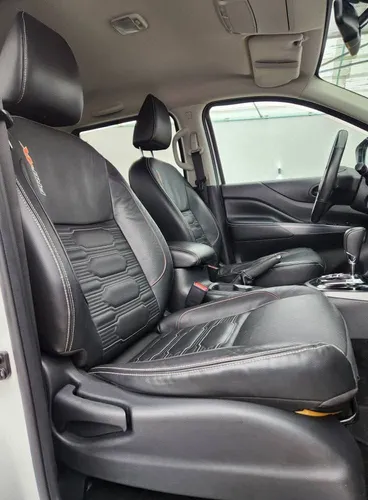 Nissan Frontier 4.0 Pro-4x V6 4x4 At