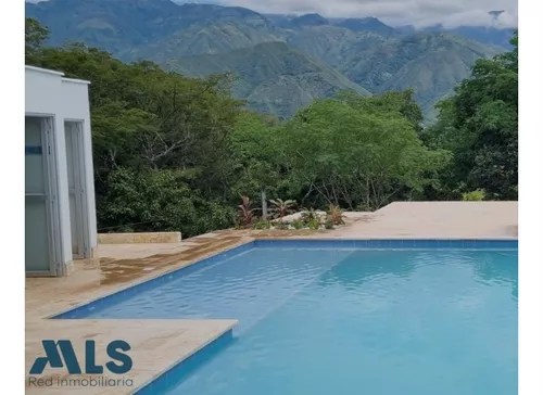 Vive Tranquilo Y Rodeado De Verde.(mls#243726)