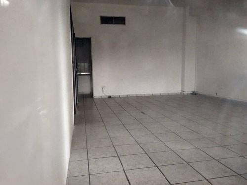 Imagen 3 de 4 de Local Comercial En Alquiler De 64m² En Naguanagua - Inmobiliaria Maggi Cod. 552