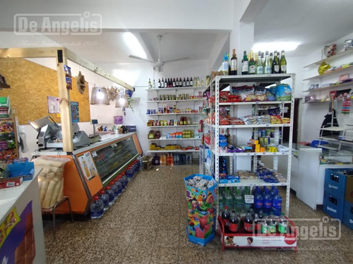 Local En Moron Sur
