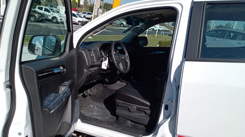 Imagen 10 de 25 de Chevrolet S-10 Cd 2.8 200cv 4x4 Z71 At 0km Financio T.usado