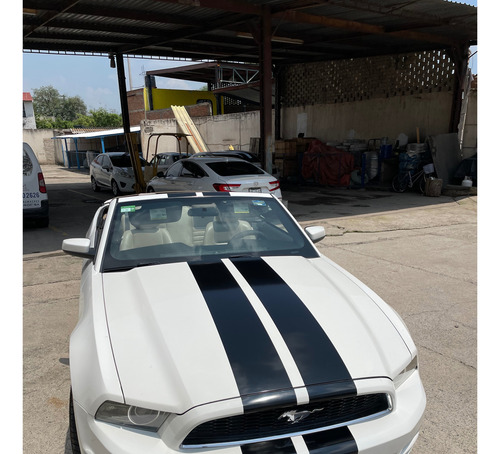 Ford Mustang 3.8 V6 coupe AT