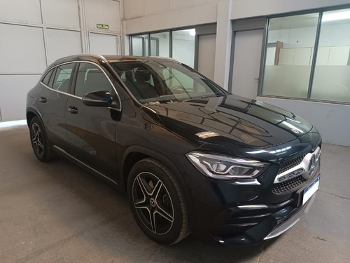 Imagen 3 de 8 de Mercedes Benz Gla 250