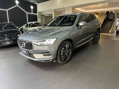 Volvo XC60 2.0 T8 HYBRID MOMENTUM AWD GEARTRONIC