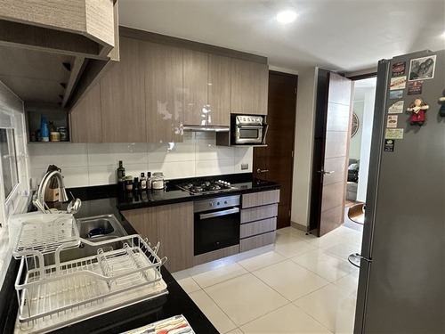 Casa En Venta De 4 Dorm+ Estar + Piscina En Chamiser