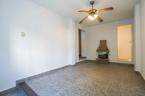 Departamento Ph En Venta En Liniers, Capital Federal, Buenos Aires