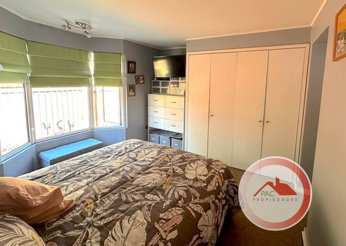 Amplia Casa En Venta 4d/3b Con Piscina En Valle Lo Campino