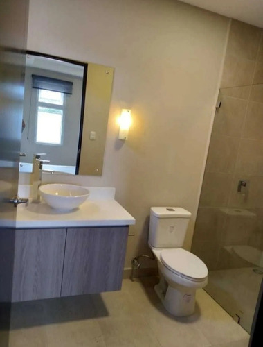 Imagen 6 de 14 de ¡¡ Nuevo !! Moderno Con Balcón En Curridabat Centro