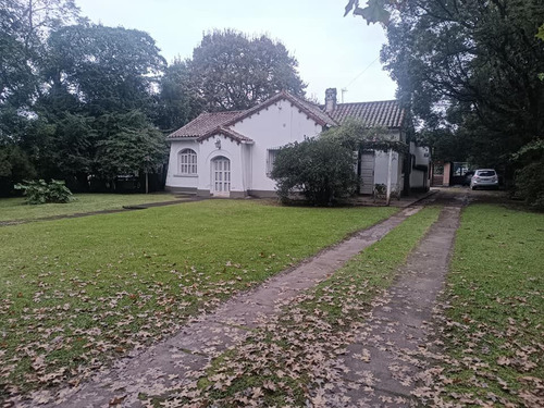 Casa En Venta En El Corte