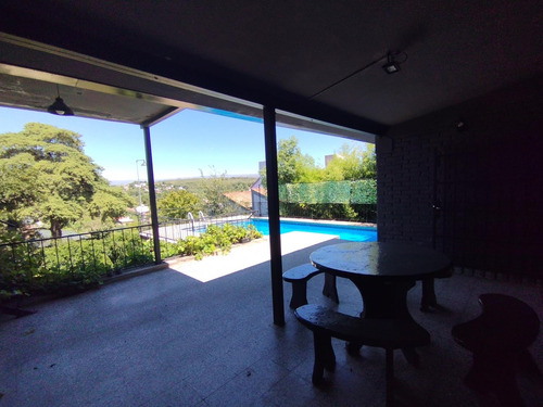 Casa En Venta Villa Carlos Paz, Entorno Maravilloso!!!!