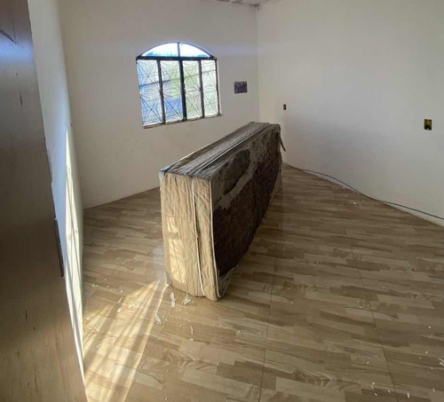 Casa Com 3 Quartos Sala Copa Cozinha E 2 Banheiros