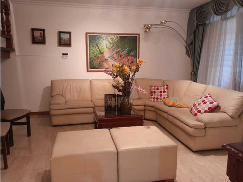 Vendo Casa 350m2 El Marqués 6479