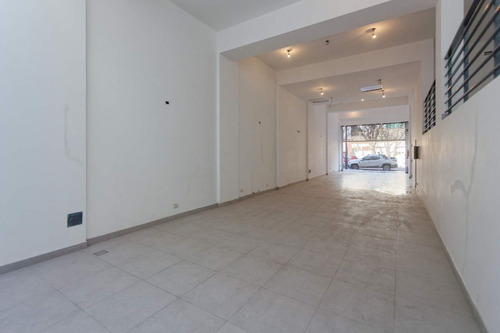 Venta Local Estrenar Doble Altura Villa Devoto
