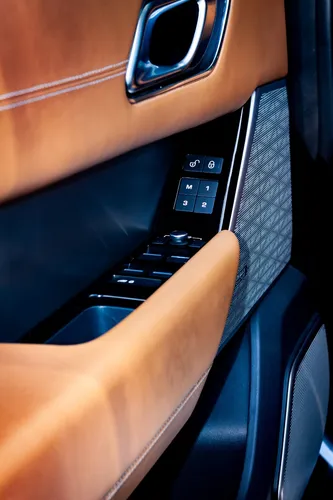 Land Rover Range Rover Velar 3.0 R-dynamic HSE