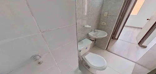 Apartamento Para Venta En Los Laureles (15913144230).