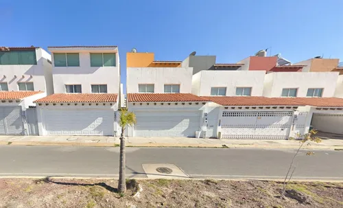 Se Vende Casa, La Puerta De Hierro, Pachuca Hidalgo, Am*