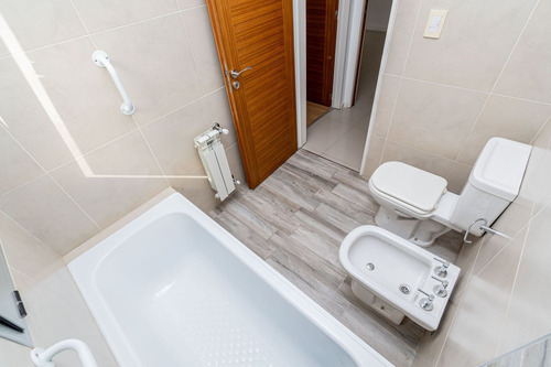 Venta Depto 2 Amb. C/cochera Y Baulera Ituzaingó