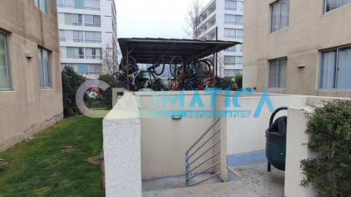 Departamento De 2d, 1b Con Estacionamiento En Parque Koke