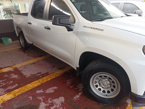 Chevrolet Silverado 4.3 lts 1500Doble Cabina Ls 4x2 At