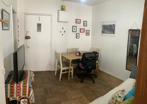 Departamento En Venta - A Dos Cuadras Metro Baquedano