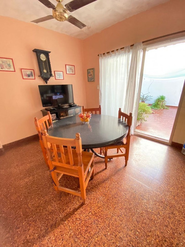 Imagen 5 de 18 de Venta - Ph 3amb Al Fte C/balcón Y Patio - Saavedra