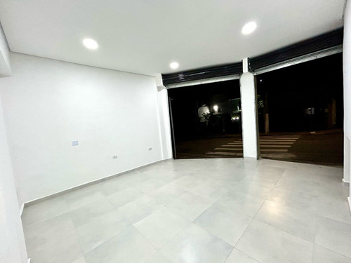 Salão Comercial Novo P/ Locação | 31 M² | Centro Itaim Paulista | 500m Da Cptm | Excelente