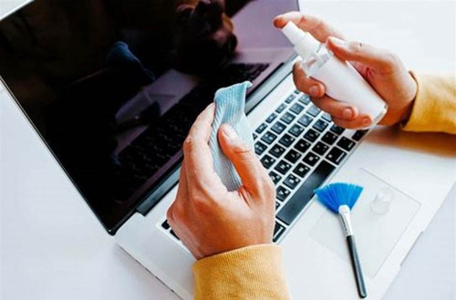 Kit De Limpieza Lcd Led Touch Pantallas Notebook Laptops