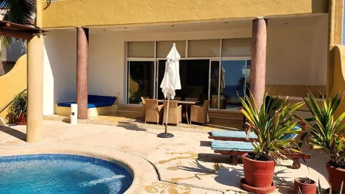 Casa En Venta En Playa Blanca, Zihuatanejo, Gro, México