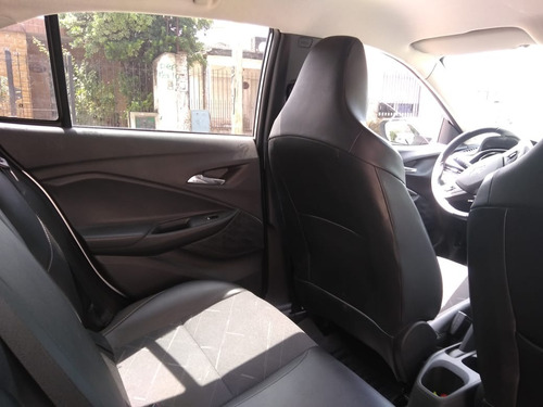 Chevrolet Onix Turbo