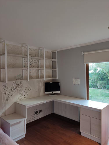 Imagen 1 de 10 de Fabricación De Muebles Para Oficina Y El Hogar