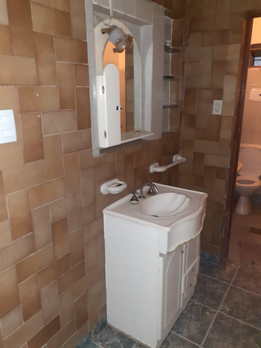 Imagen 6 de 10 de Casa En Venta En San Miguel De Tucumán