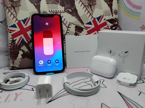 Apple iPhone XR 64gb + Cargador + AirPods Pro