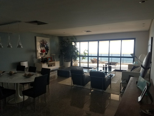 Imagem 13 de 14 de Cobertura Frontal - Duplex - 500mts² - Condominio Alto Luxo