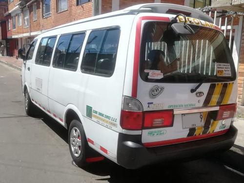Microbus Escolar Kia Pregio Grand