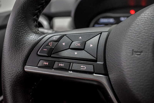 Imagem 11 de 15 de Nissan Versa 1.6 Exclusive Cvt 2021