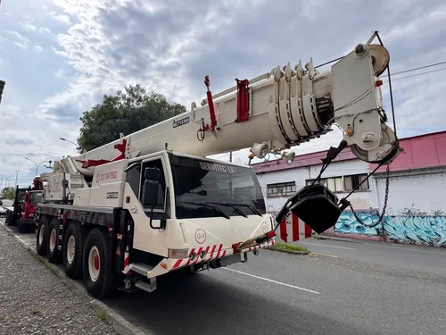 Grua Telescopica Liebherr