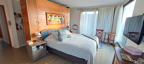 Casa En Arriendo De 4 Dorm. En Lomas De Montemar Concón